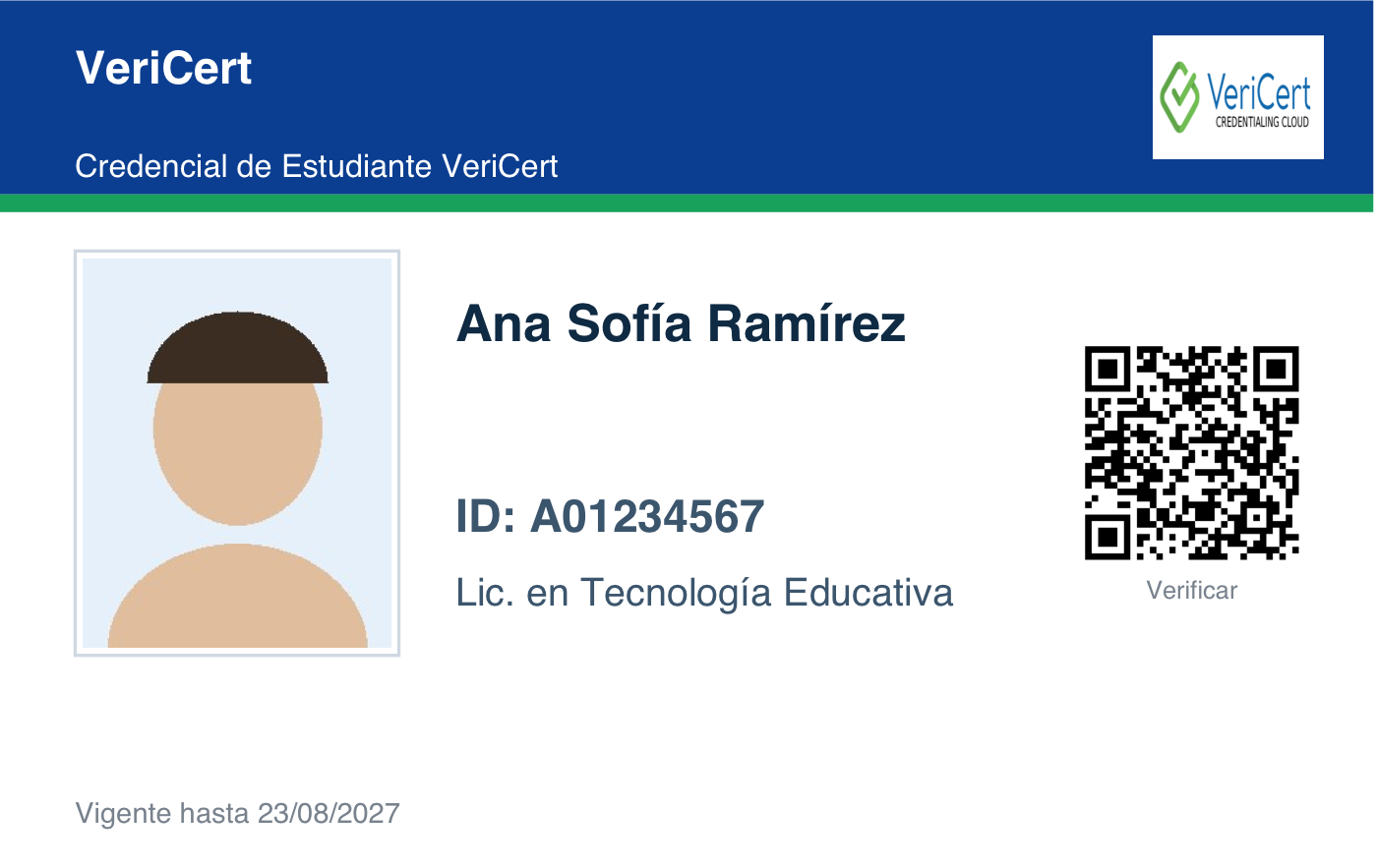 Tarjeta CR80 de credencial de estudiante generada por VeriCert con foto, matrícula y QR